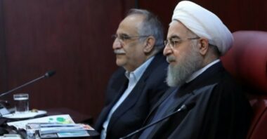 Iran: Le Parlement vote le limogeage du ministre de l'Economie