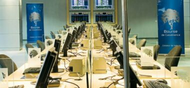 CFG Bank: 5 valeurs à acheter et une valeur à vendre (stock guide )