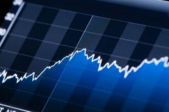 OPCVM. En 2017, les investisseurs ont &ldquo;switché&rdquo; vers les actions à cause des taux d’intérêt bas