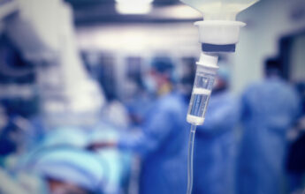La chirurgie après la vaccination contre le Covid-19 n'est pas contre-indiquée (société savante)