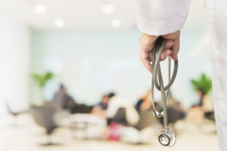 Haute Autorité de la santé : le gouvernement adopte un premier décret d'application