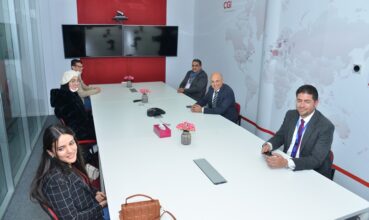 CGI signe les premiers contrats d’embauche de son Ecole du développeur U’DEV