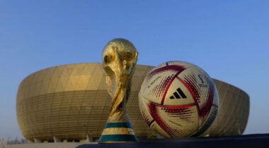 Coupe du monde : la FIFA dévoile le ballon connecté des quatre derniers matchs