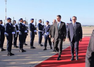 Arrivée au Maroc de Pedro Sanchez à la tête d’une importante délégation