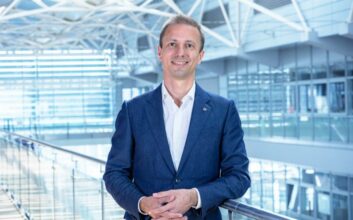 Le PDG d'Opel veut augmenter ses ventes au Maroc