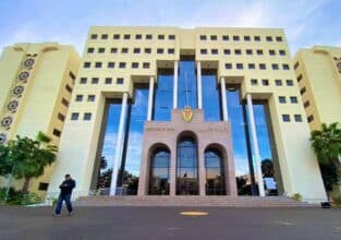 Casablanca : quatre individus arrêtés pour fraude et piratage de données bancaires