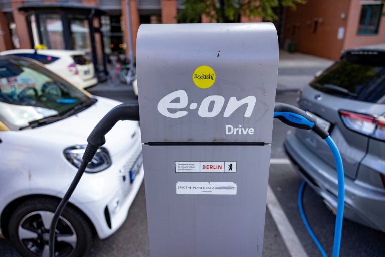 Investir dans les EV Bornes de recharge, BENY Guides