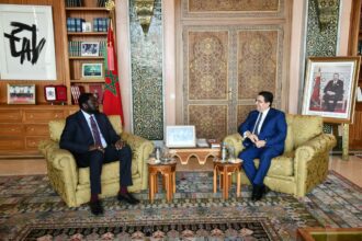 Nasser Bourita reçoit son homologue gambien, porteur d’un message écrit du président Barrow au Roi
