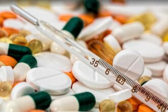 Prix des médicaments : la réforme avance, la méthode de fixation des prix des génériques inquiète les industriels