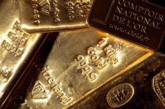 L’or enchaîne les records et frôle les 3.900 dollars l’once