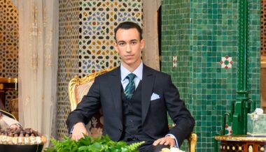 Le prince héritier Moulay El Hassan préside à Rabat un déjeuner offert par le Roi pour le 70e anniversaire des FAR