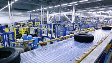 Pneumatiques : l’usine marocaine de Sentury Tire monte en cadence, avec des commandes supérieures à l’offre