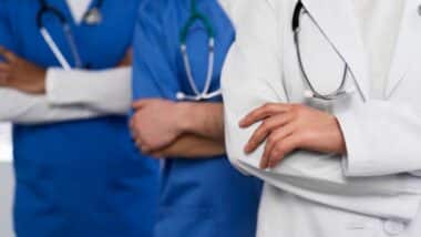 Santé : concours d’internat et de résidanat en 2026 et création de plus de 8000 postes