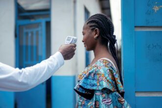 L'OMS alerte sur "l'ampleur et la rapidité" de l'épidémie d'Ebola, qui se propage en RDC